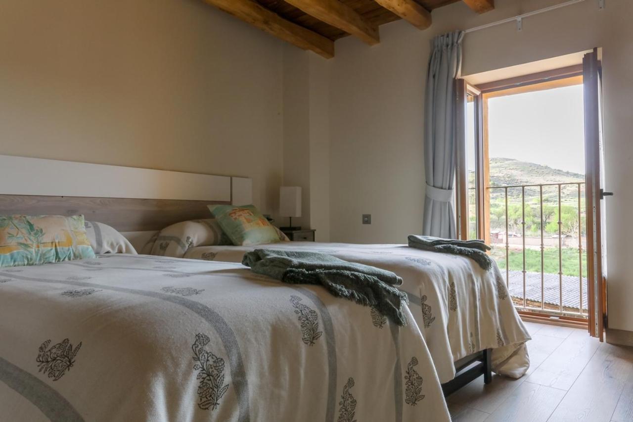 Apartamentos Turisticos Ribera Natura San Martin de Rubiales Ngoại thất bức ảnh